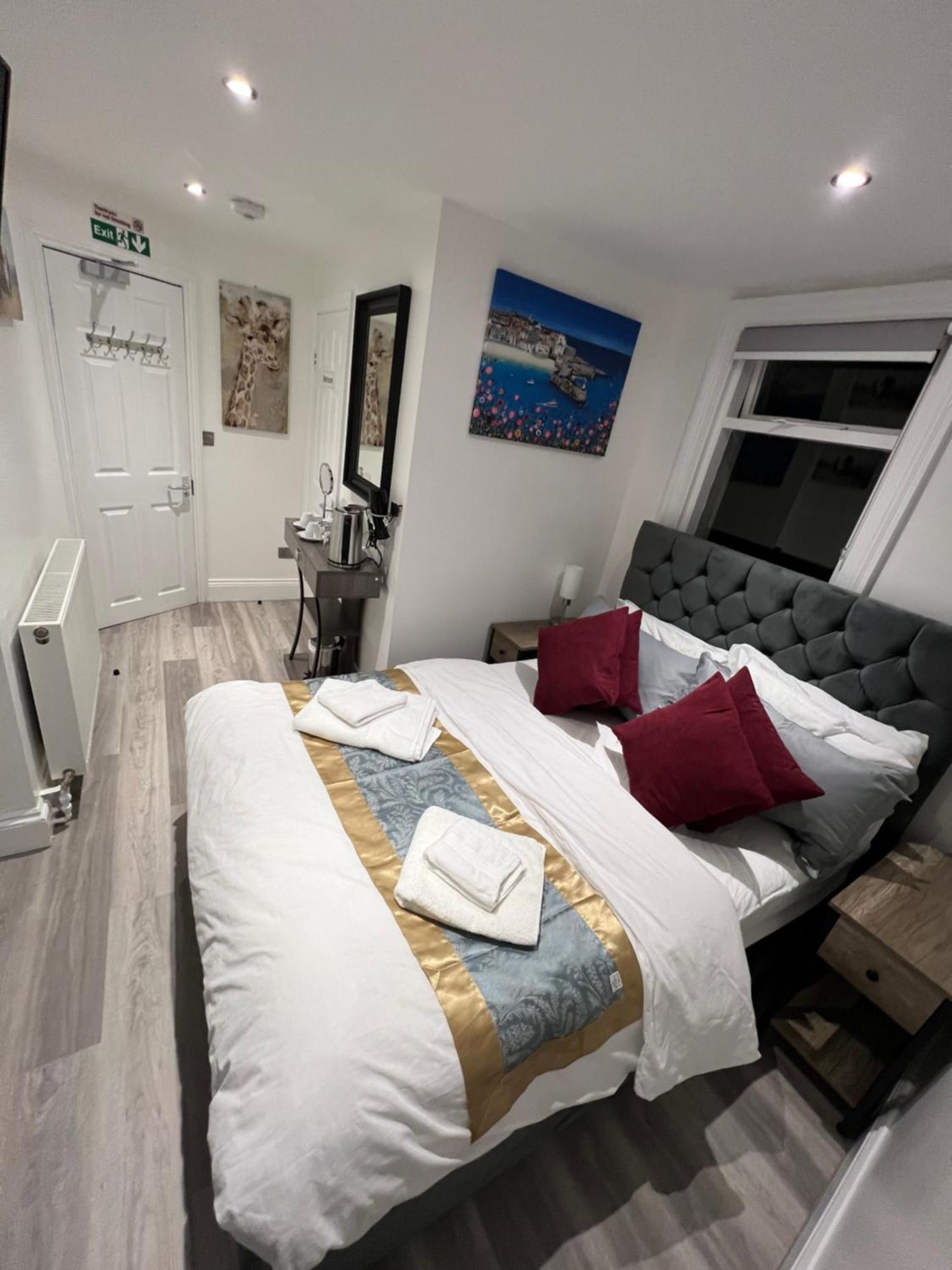 Helin'S Cottage Whitby Exterior photo